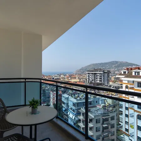 & Pool Family Duplex Apartment *