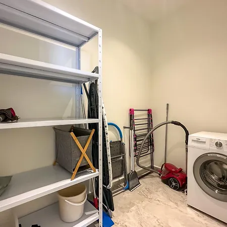 & Pool Family Duplex Apartment *