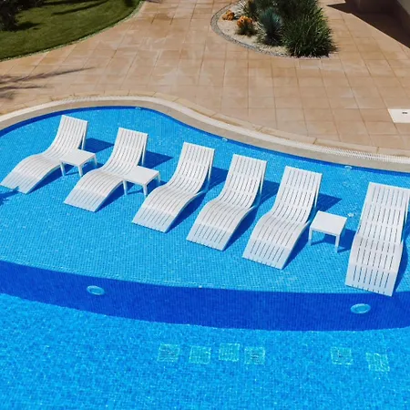 & Pool Family Duplex Lejlighed *