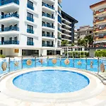 & Pool Family Duplex *