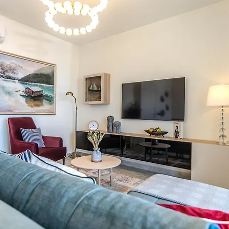 & Pool Family Duplex Lägenhet