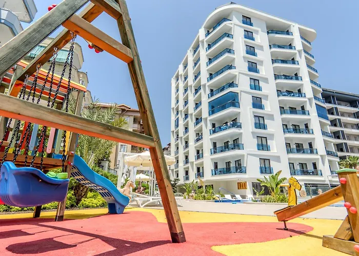 & Pool Family Duplex 알란야