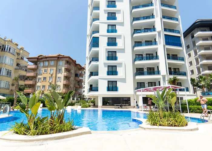 & Pool Family Duplex ألانيا