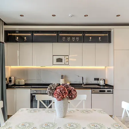 & Pool Family Duplex Appartamento *
