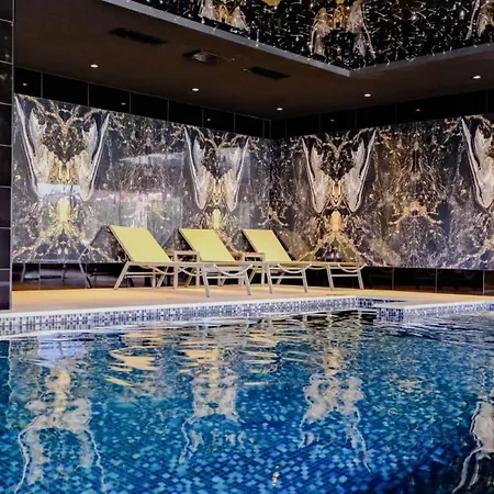 & Pool Family Duplex Appartement